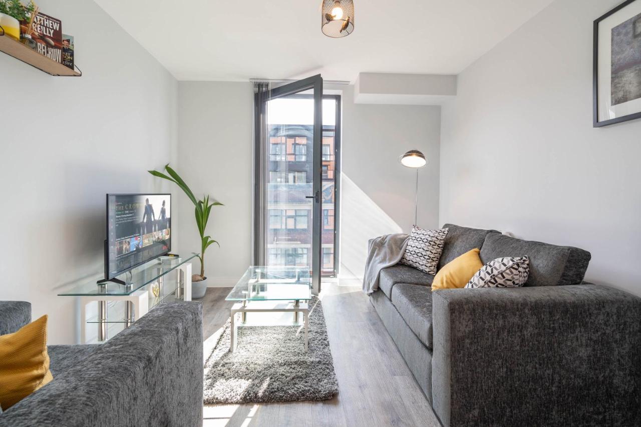 New Build - 2 Bed Snug Modern Apartment - Juliet Balcony - Roof Top Terrace - Digbeth, Birmingham City Centre - Free Netflix & Smart Tv エクステリア 写真