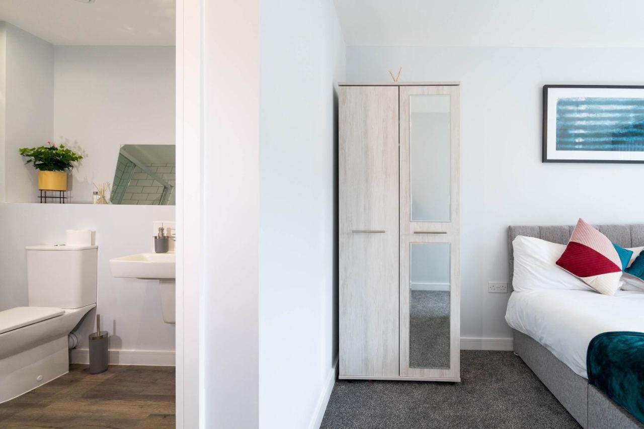 New Build - 2 Bed Snug Modern Apartment - Juliet Balcony - Roof Top Terrace - Digbeth, Birmingham City Centre - Free Netflix & Smart Tv エクステリア 写真