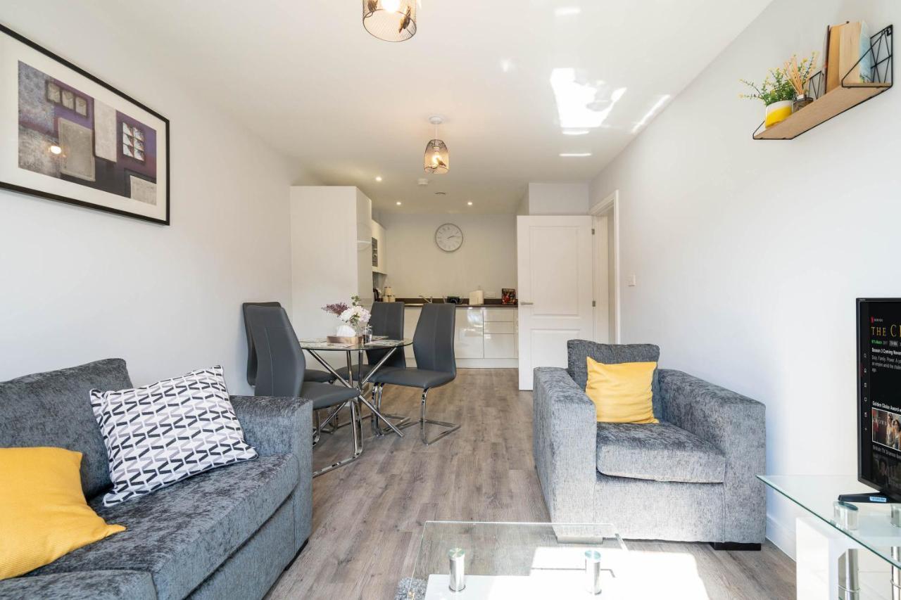 New Build - 2 Bed Snug Modern Apartment - Juliet Balcony - Roof Top Terrace - Digbeth, Birmingham City Centre - Free Netflix & Smart Tv エクステリア 写真
